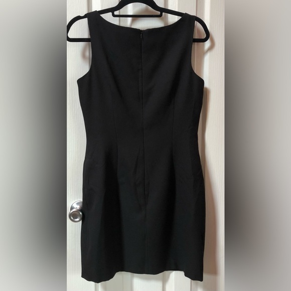 Laundry by Shelli Segal Sleeveless Dress - Picture 2 of 4